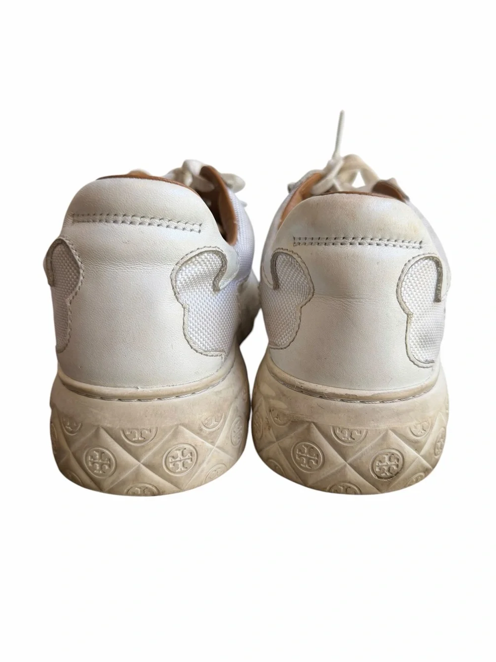 Tory Burch Ladybug sneakers white tennis court shoes size 8.5 women’s